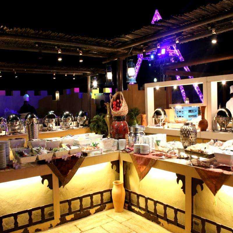 Diner in the desert Diner in the desert