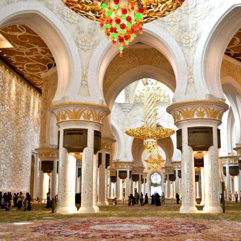 Visite Guidée Abu Dhabi & Déjeuner Emirates Palace Visite Guidée Abu Dhabi & Déjeuner Emirates Palace