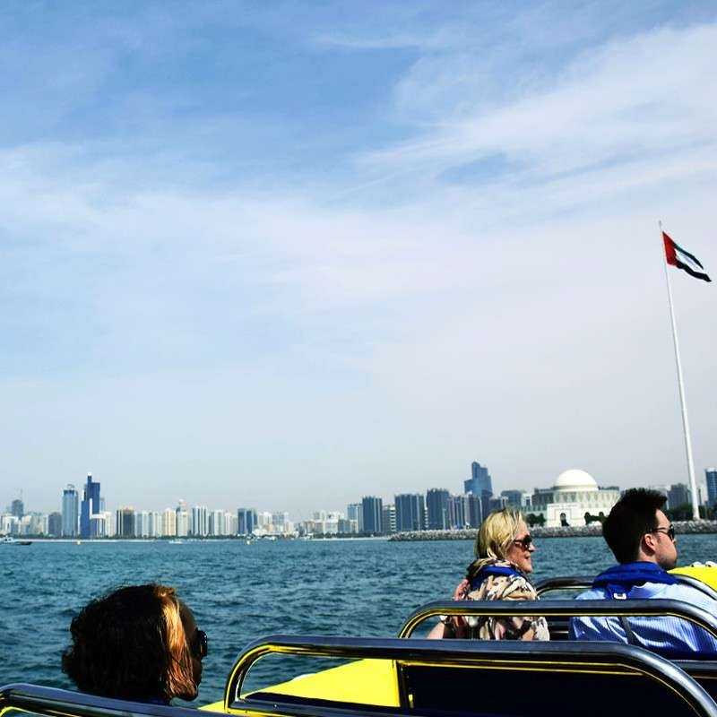 abu dhabi speed boat tour