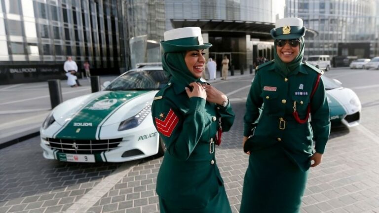 Comment s&rsquo;habiller quand on est une femme à Dubai ?…