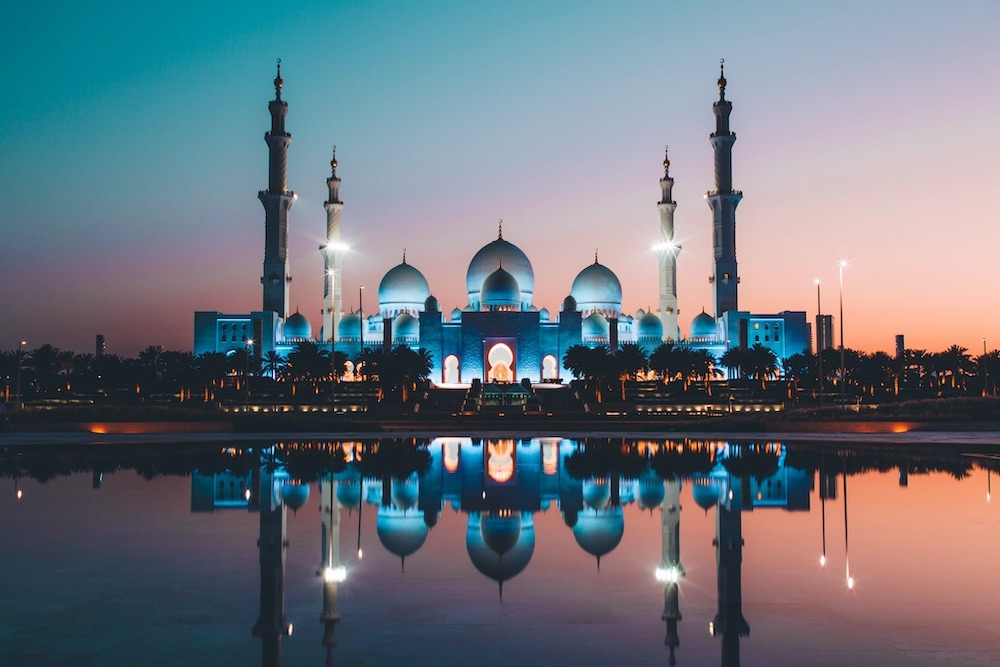 Comment s&rsquo;habiller quand on est une femme pour visiter Abu Dhabi