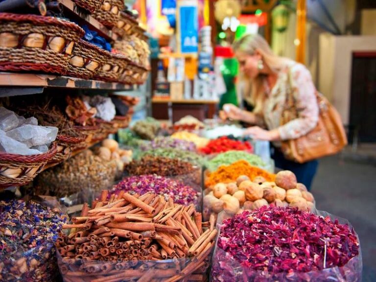 Les Souks de Dubai