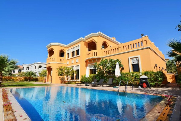 location villa palm jumeirah dubai
