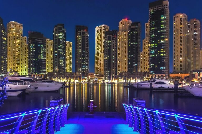Pourquoi de plus en plus de Français s’installent à Dubaï ?