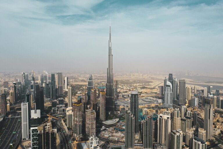 Pourquoi l&rsquo;Iran attaque dubai ?