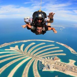 Saut en Parachute Skydive Dubai