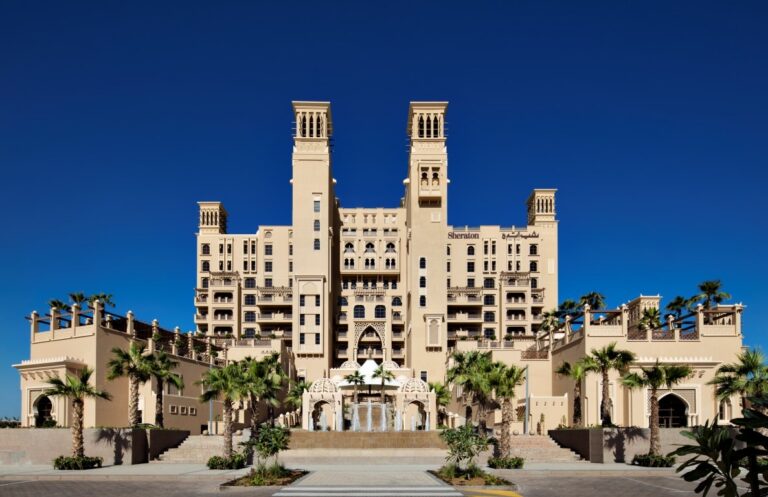 Testé : Le Sheraton Sharjah Beach Resort & Spa