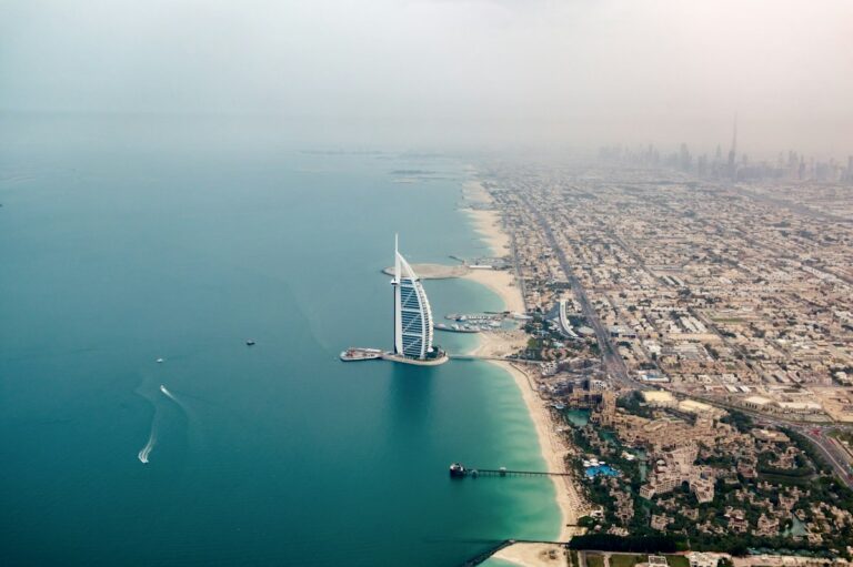 Découvrir Dubai depuis les airs