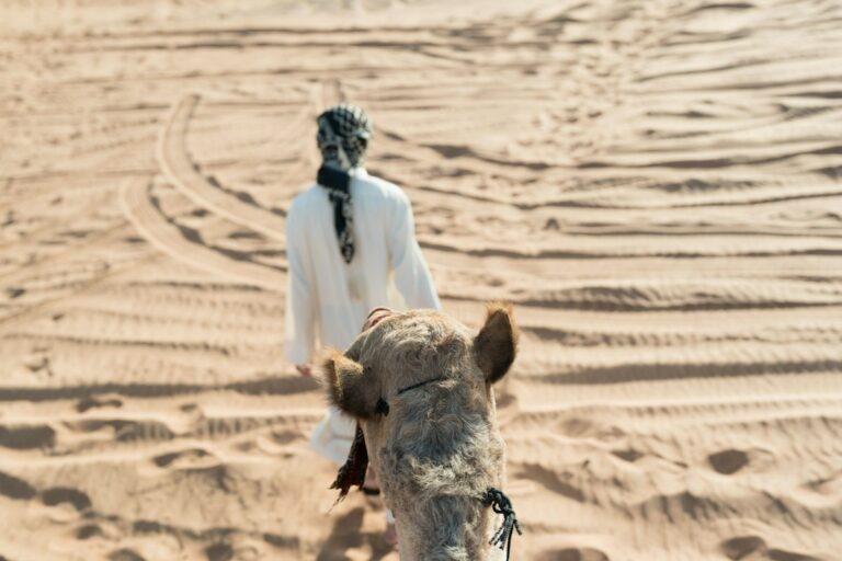 Tenues traditionnelles de Dubai des Emirats Arabes Unis